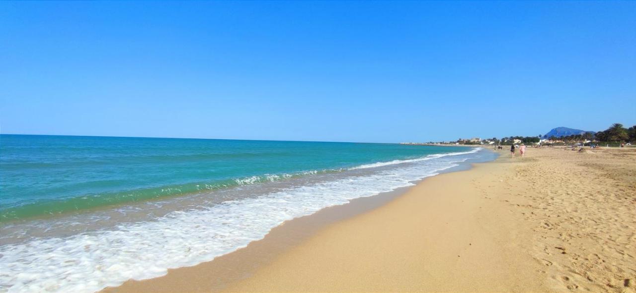 Apartamento Denia Beach By Denia Costa Екстериор снимка